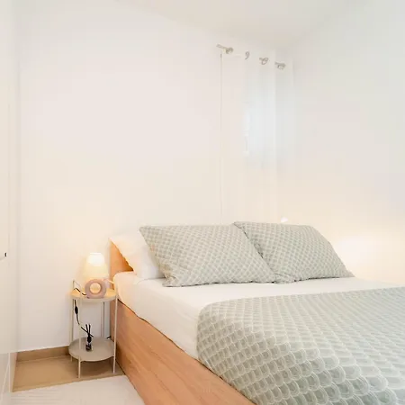 Anna Apartman